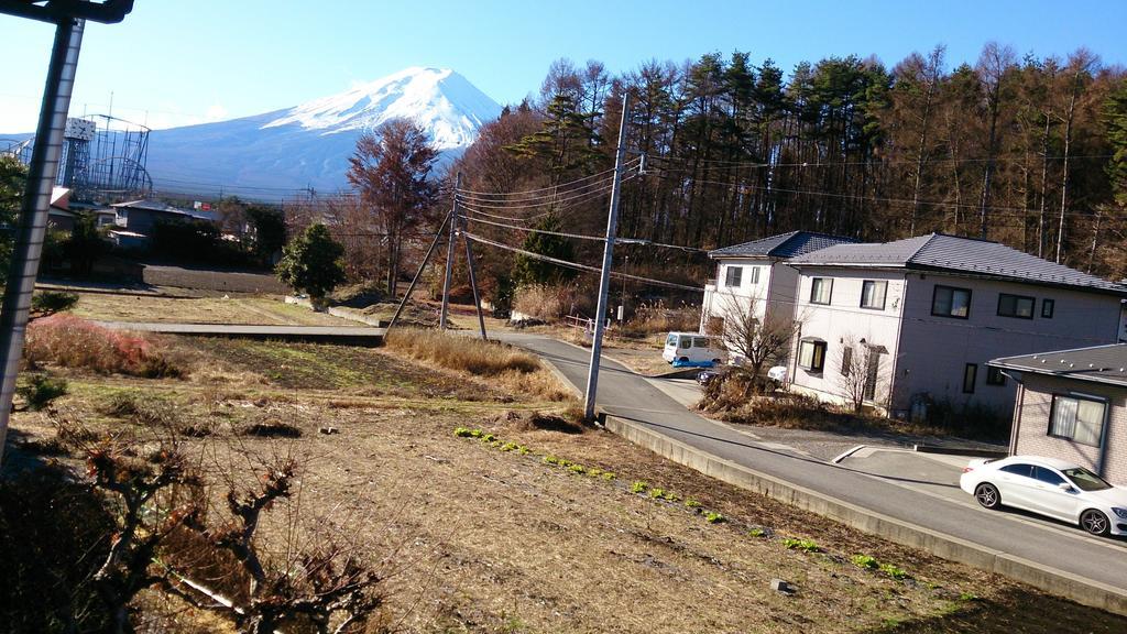 Teishaba Guesthouse&Cafe Fujiyoshida Cameră foto