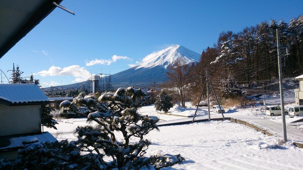 Teishaba Guesthouse&Cafe Fujiyoshida Cameră foto
